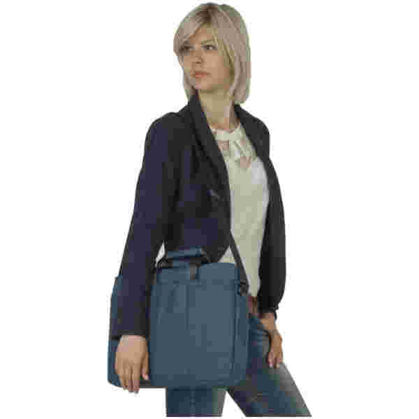 Torba za notesnik 39,6 cm (15,6″) RivaCase modra (8335 BLUE) - Image 3